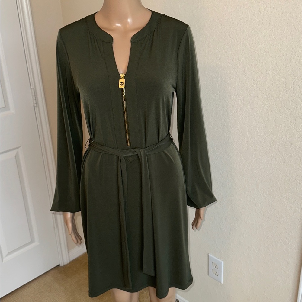 NWT Michael Kors Dark Green Long Sleeve Dress Size M. - Picture 2 of 16